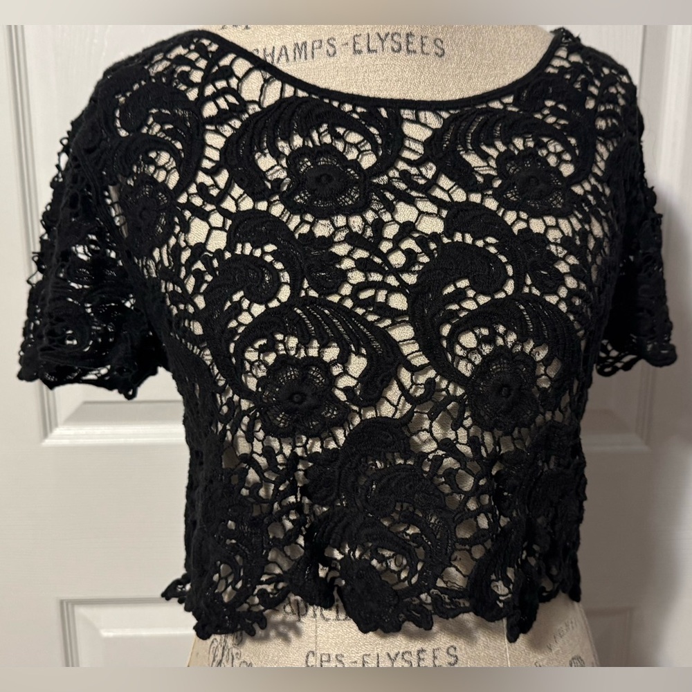 Express Small Black Lace Crop Top 100% Cotton